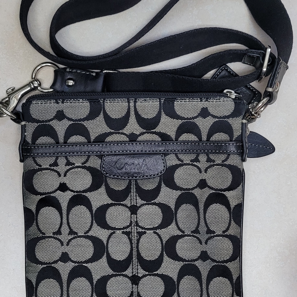 Crossbody Coach bag